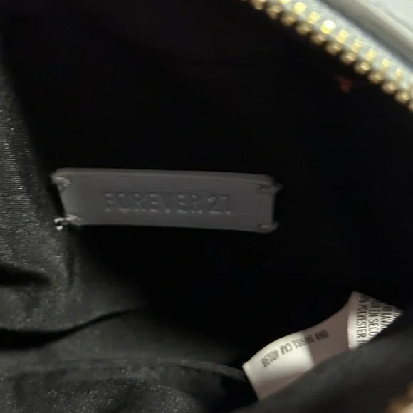 Purse - Picture 5 of 5